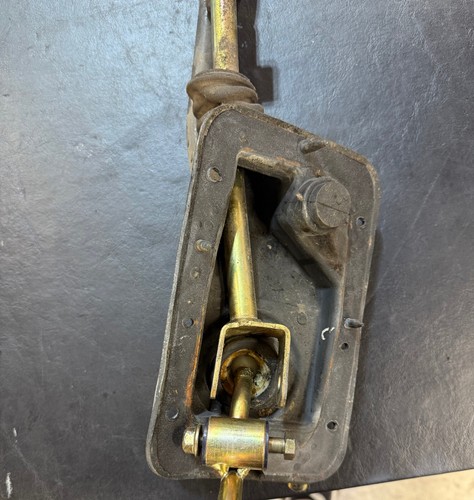 2006-2007 Subaru Impreza WRX 2.5 Manual 5 Speed Transmission Shift Linkage Arms - Picture 4 of 4