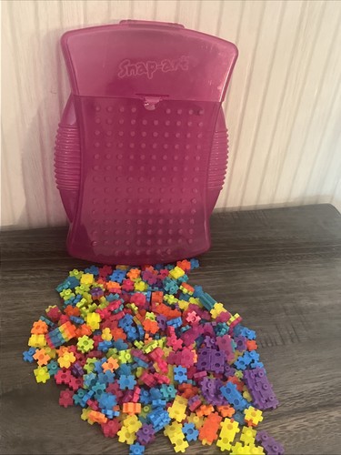 Snap-Art Reusable Beads from Craft House Vintage 2003 Plus Storage Travel Case