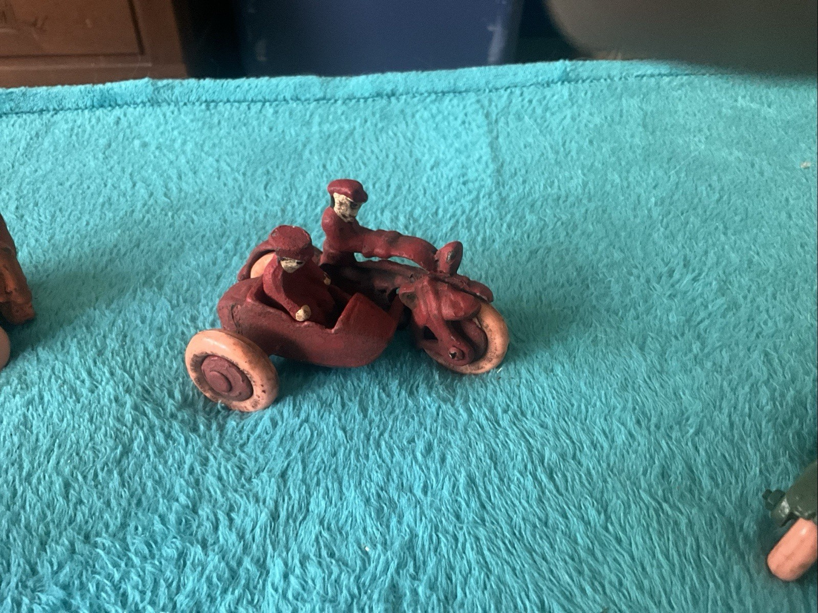 Picture 9 of 16