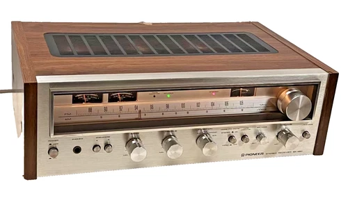 Vintage Pioneer SX-580, 35W AM/FM Stereo Receiver, 1976, Pro. Serviced
