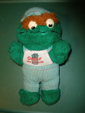 Vintage Sesame Street Oscar the Grouch 10" Plush T124