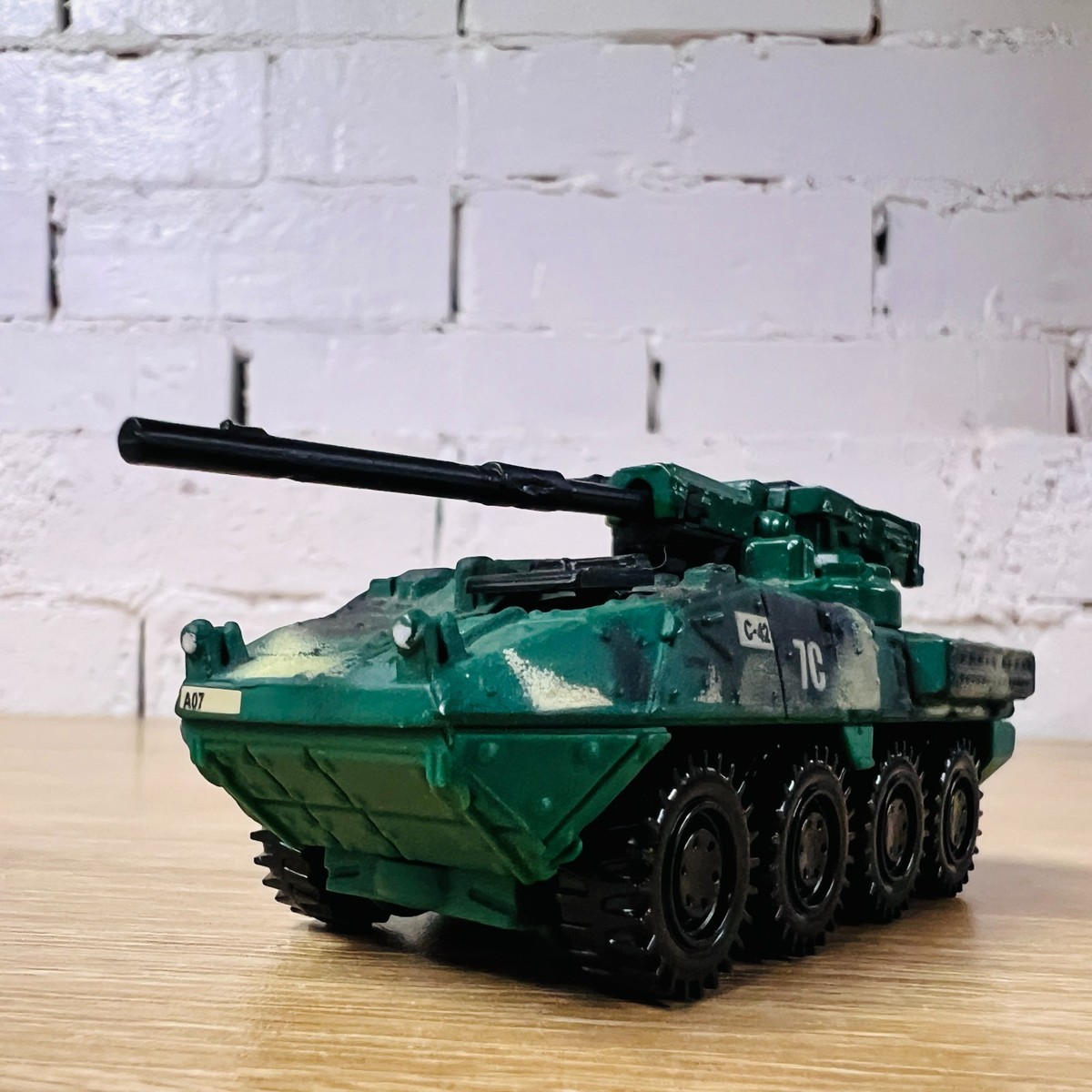divided states of olive ポーチ 未使用 TANKER Stryker M1128 MGS RW031 Green Army Tanker 2012 Real Working Rigs