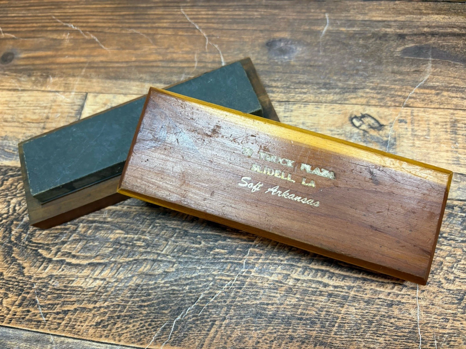 6"x2" Soft Arkansas Whetstone Oilstone Knife Blade Sharpening Stone in Wood Box