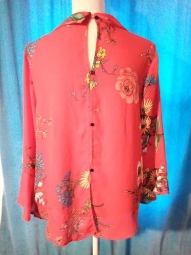 Red Blouse With Button Up Back, Red W/ Floral Print Flowy Bohemian Blouse - Picture 4 of 7