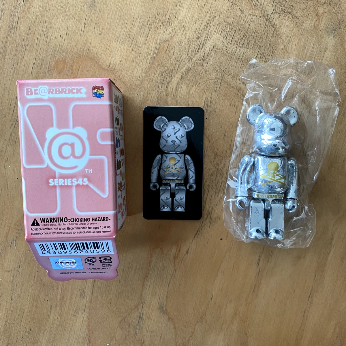 Series 45 Bearbrick (1/192) Secret - Mastermind World - 100% Be 