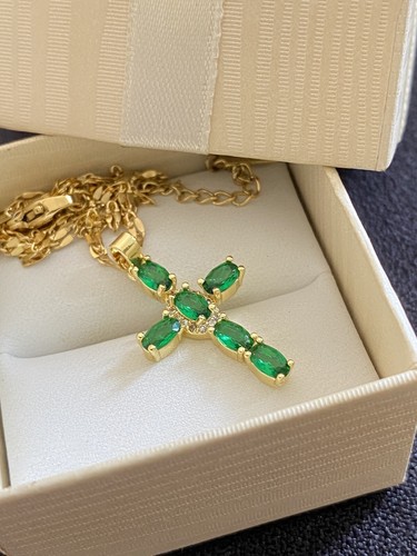 Pretty Gold Tone Emerald Green Crystal CZ Cross Pendant Necklace Chain Included - Picture 2 of 8