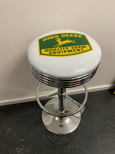 JOHN DEERE TRACTOR RETRO RARE PREMIUM BAR STOOL ADJUSTABLE HEIGHT - Picture 4 of 11