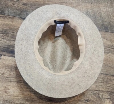 Banana Republic 100% Wool Neutral Taupe Fedora Boho Hat  display picture 3