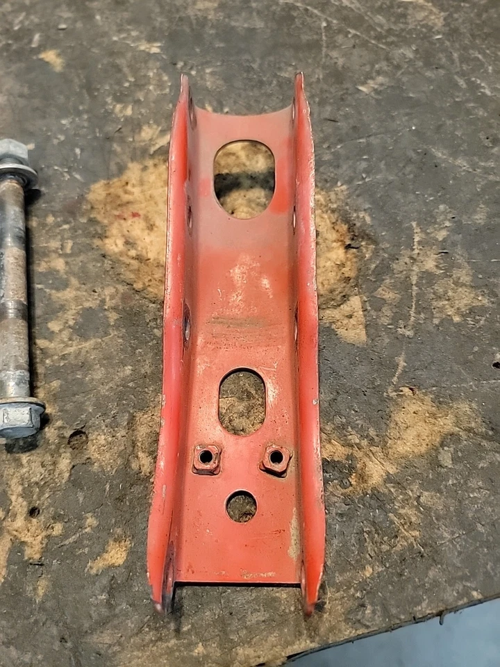 1981 Honda XR500R переднее крепление двигателя подвеска предохранитель двигателя 81 XR500 R - Изображение 2 из 3