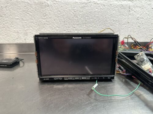 Panasonic Strada Double Din CN HW869D In Car Entertainment Audio System - Picture 3 of 9