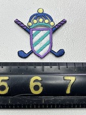 Golf Golfing, Golfer Shield Patch K009