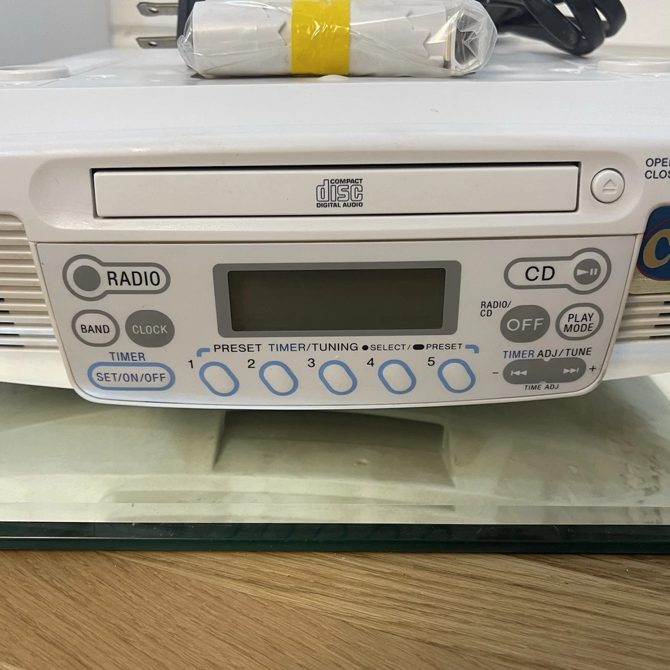 New No Box Sony Under Kitchen Cabinet Clock Radio CD Player Mega Bass ICF-CD533 - Image 2 of 4