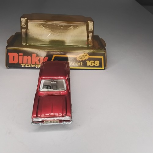 Dinky Toys Red Ford Escort #168 - Picture 2 of 17
