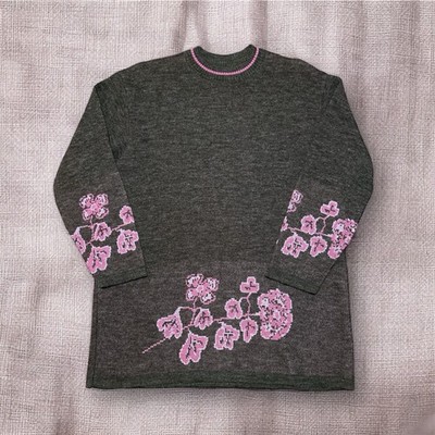 Vintage Knit Sweater with Floral Pattern