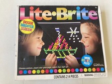 Basic Fun 02215 Lite-Brite Ultimate Classic Toy New Box not perfect