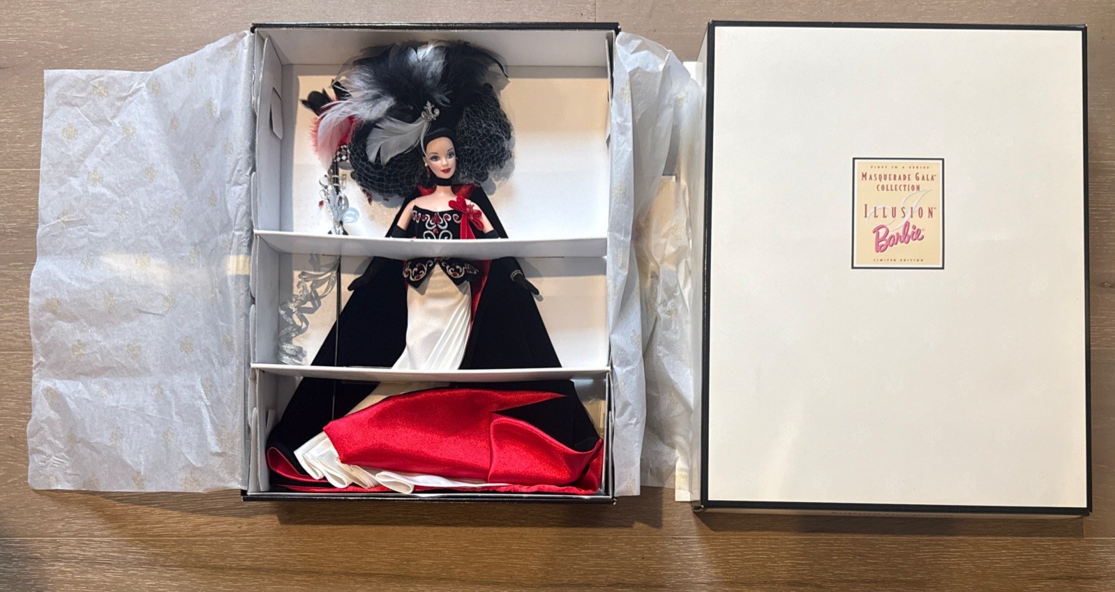 Masquerade Gala Collection Illusion Barbie 1997 Mattel Collectible