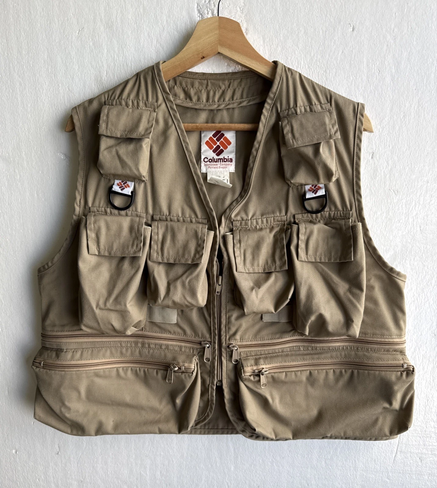 VTG 1970's Columbia Fishing Vest Utility Multi Pockets Tan Men's Size Medium