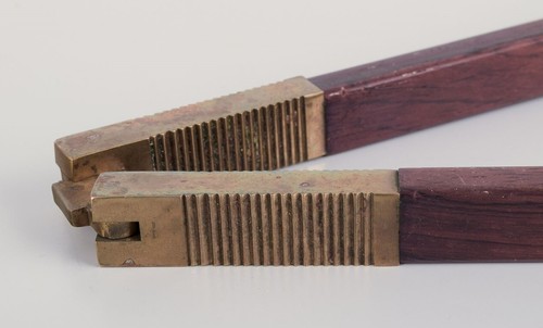 Hepe, Denmark. Nutcracker in hardwood and brass. Stylish Danish design. - Picture 4 of 7