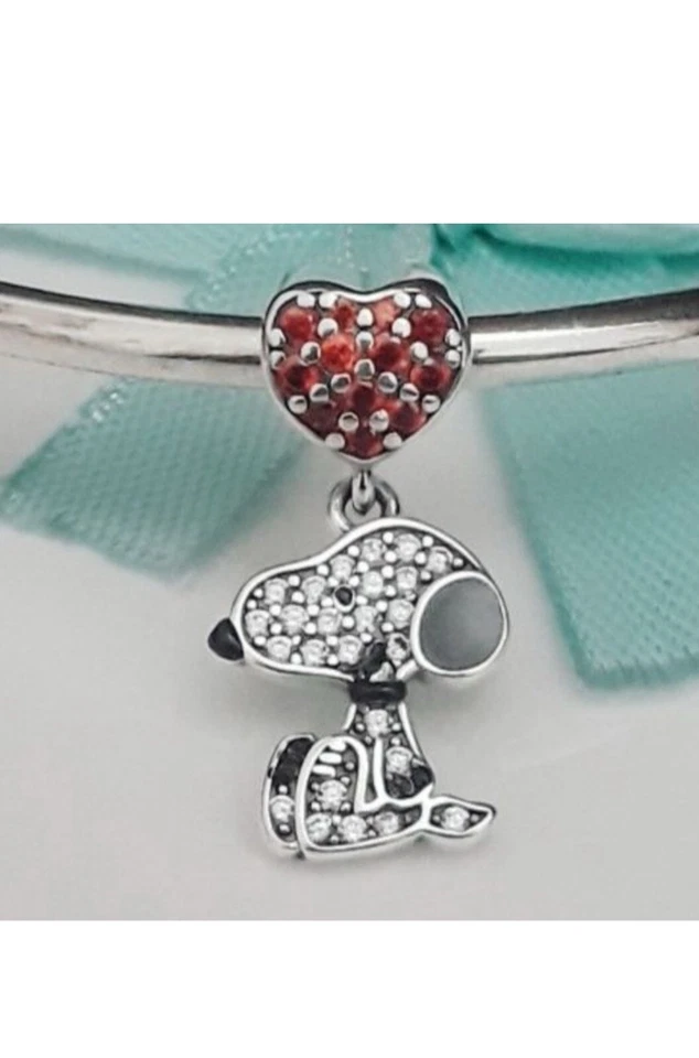 Dije de plata esterlina y diamantes de imitación Peanuts SNOOPY Heart S925 con caja de regalo Foto 2 de 4