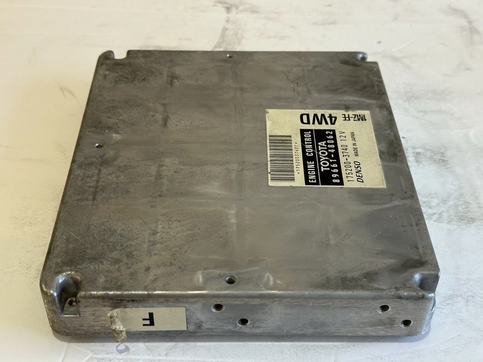 Computadora de control de motor Lexus RX300 1999 4x4 3,0 L ECU ECM OEM 89661-48062 Foto 4 de 4