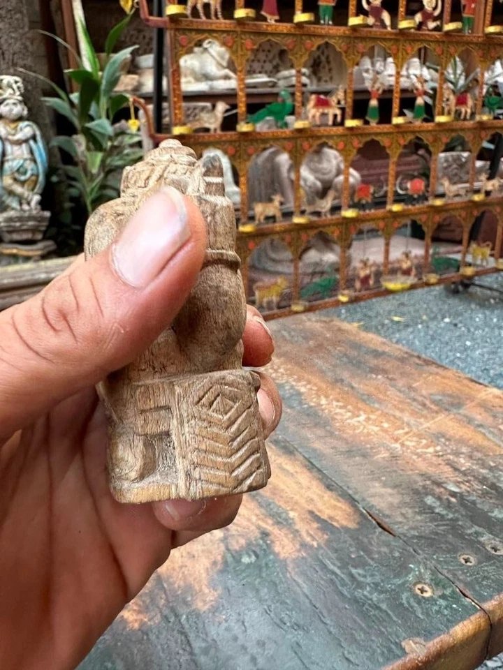 Antigua figura de madera rara anterior a 1850 del dios hindú Ganesha 3,5 x 2,5" Foto 4 de 4