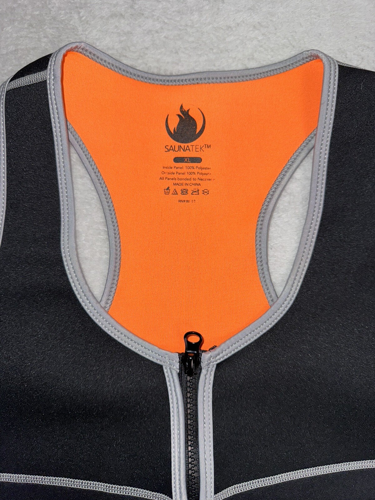 SaunaTek Women's Size XL Neoprene Workout Vest Slim Trim Tone Flexible Black