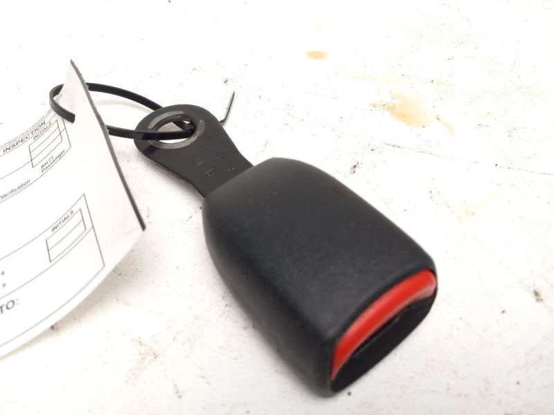 Hebilla de cinturón de seguridad delantero derecho MITSUBISHI OUTLANDER 2007-2010 Foto 2 de 4