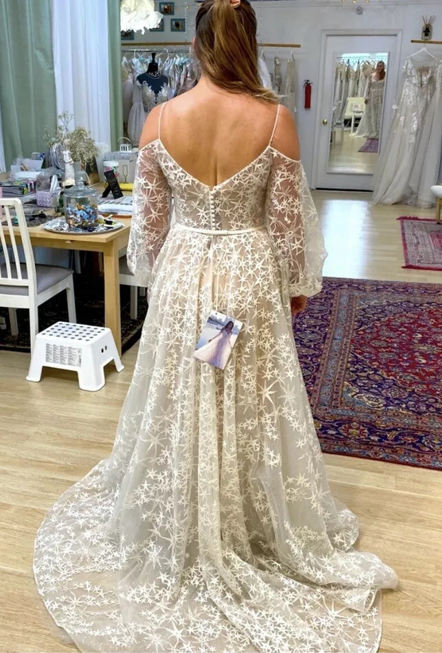 Natalia Romanova Wedding Dress Stars Print Size 10 $2,900 View 4