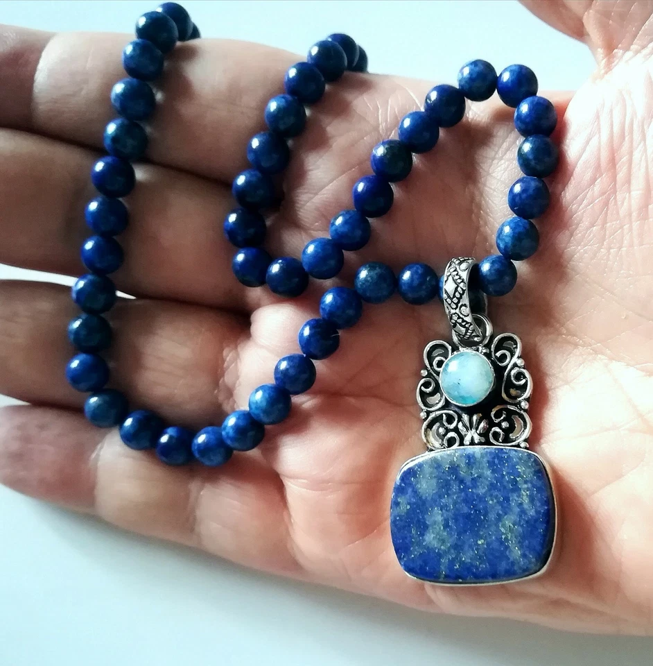 COLLANA LAPISLAZZULI NATURALI CON PENDENTE IN ARGENTO 925 E LARIMAR DEI CARAIBI - Immagine 2 di 4