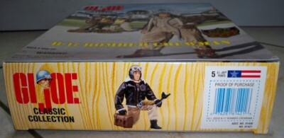 GI JOE (WW II FORCES COLLECTION) **B-17 BOMBER CREWMAN** -LIMITED