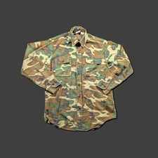 Medium Prentiss Button Down Camo Shirt Outdoors Hunting