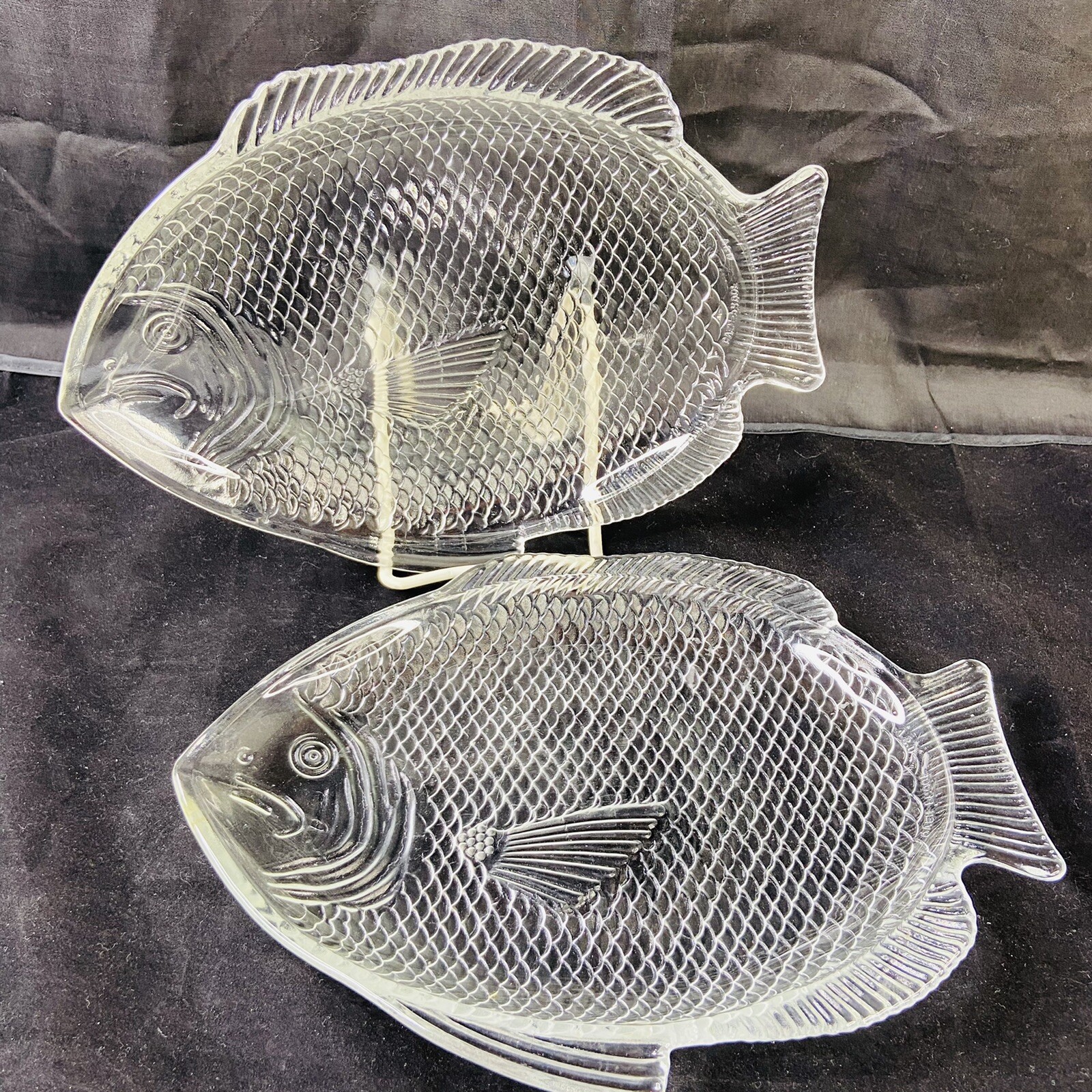 Vintage Set Of 2 Clear Glass Fish Shaped Dinner Plates 11" x 8