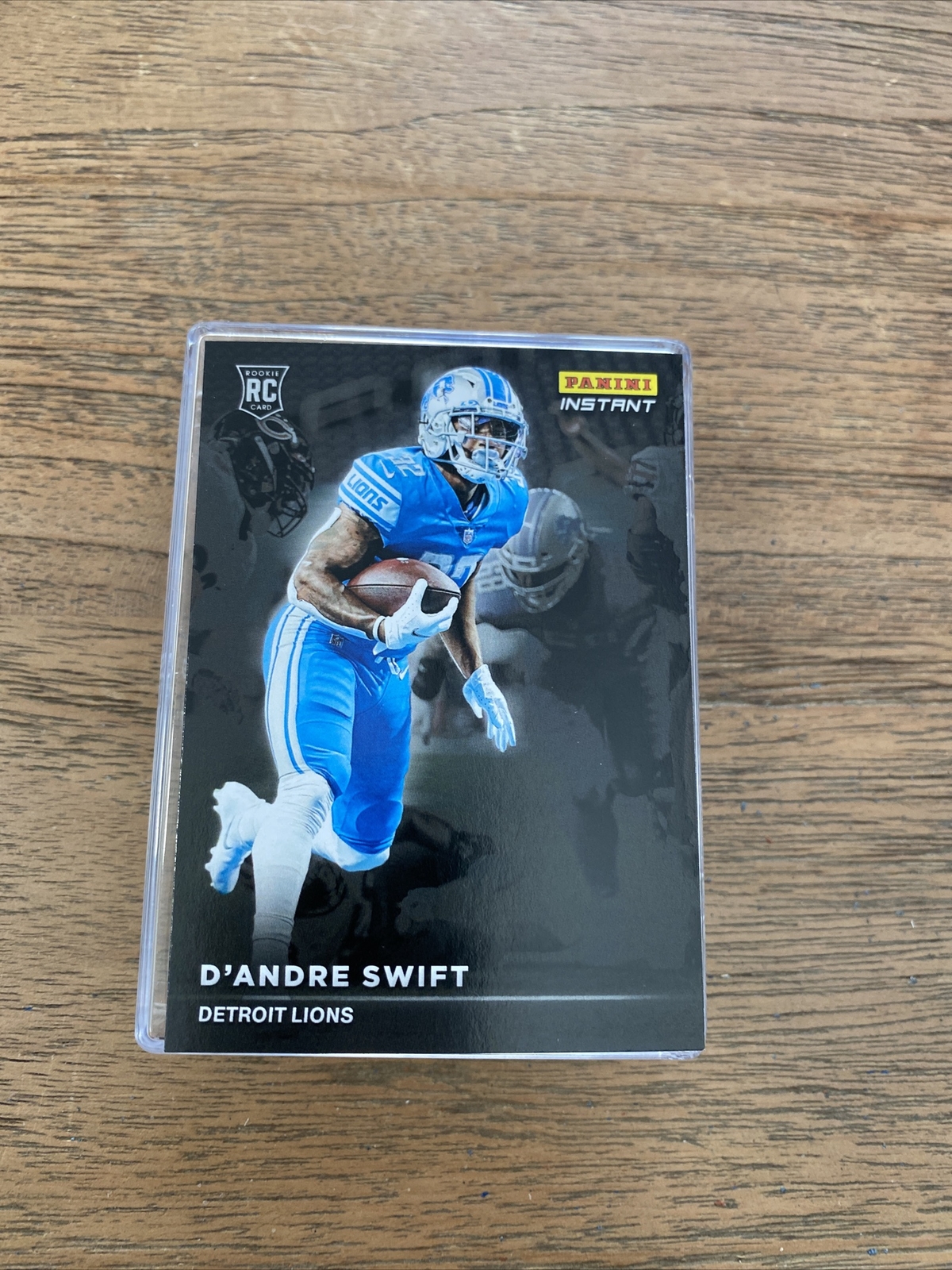 2020 2021 Panini Instant Rookie Spotlight RC /1155 in hand D’Andre Swift