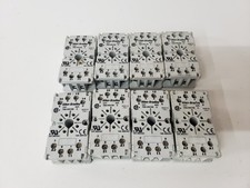 LOT of 8 - Allen-Bradley 700-HN100 Ser. C Socket