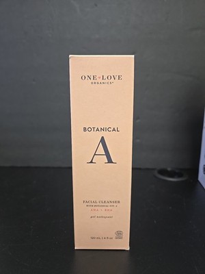 ONE LOVE ORGANICS Botanical Enzyme Cleansing Oil 4 fl oz 120ml EXP 09/2026