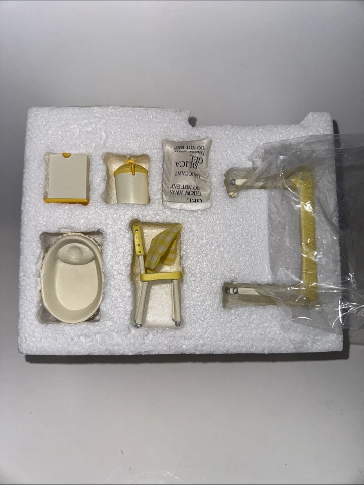 My Sweet Tiny World Collection, “Dinner Time” The Ashton Drake Galleries Foto 4 de 4