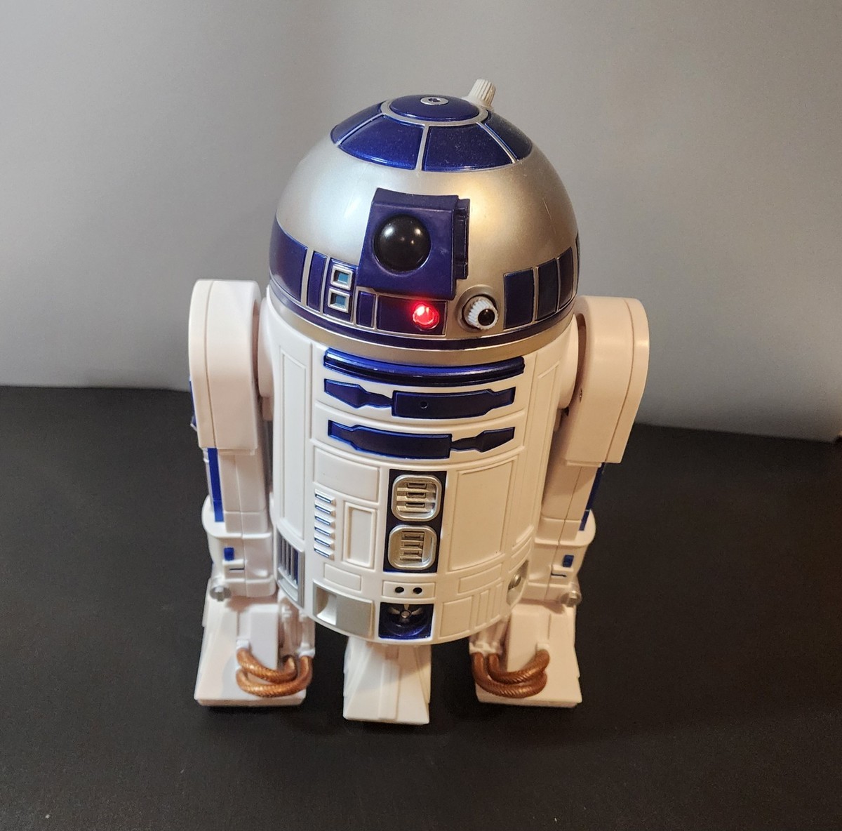 Hasbro Star Wars R2-D2 Remote Control Robot Rc Used With Box