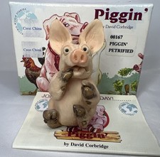 Piggin’ Petrified 00167 David Corbridge Piggin’ Pigs Figurine Boxed With Leafle