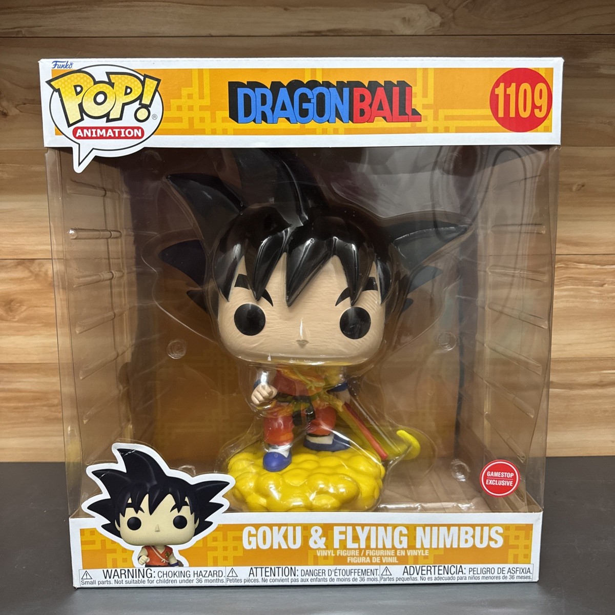 Funko Pop! Vinyl Jumbo 10 in: Dragon Ball - Goku & Flying