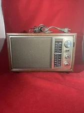 Vintage-Realistic MTA-12 693 Tabletop Am/fm Radio Wood Veneer