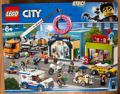 LEGO CITY  `` DONUT SHOP OPENING ´´   Ref 60233  NUEVO A ESTRENAR