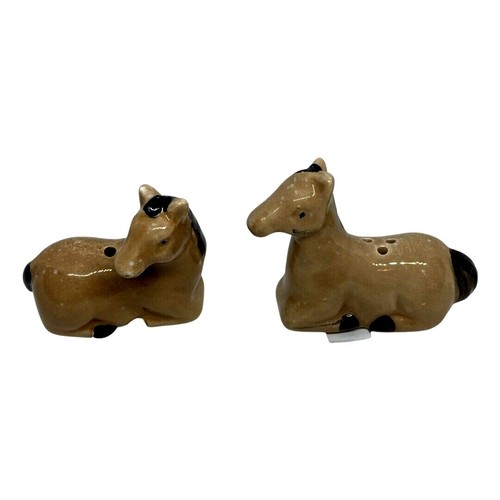 Mini agitadores de sal y pimienta con barril de galletas de Navidad para caballos - Imagen 2 de 9