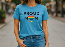 Proud Mom Rainbow Heart For LGBT Unisex T-Shirt
