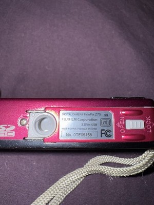 FujiFilm FinePix Z70 Pink Digital Camera - 12.0 MP 5x Zoom (Parts