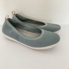 WOMEN'S Size US 8M-Clarks Cloudsteppers Ayla Paige Blue Gray Knit Slip on Flats