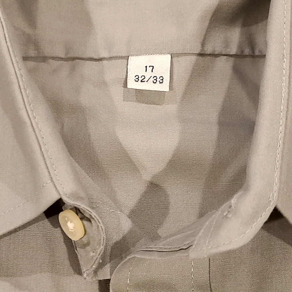 Camisa social masculina Pierre Cardin manga longa 32/33 com botões verde oliva claro - Imagem 4 de 4