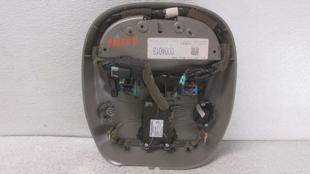 GMC Envoy XL 2002-2004 montado en el techo sobre la consola OEM LKQ Foto 4 de 4