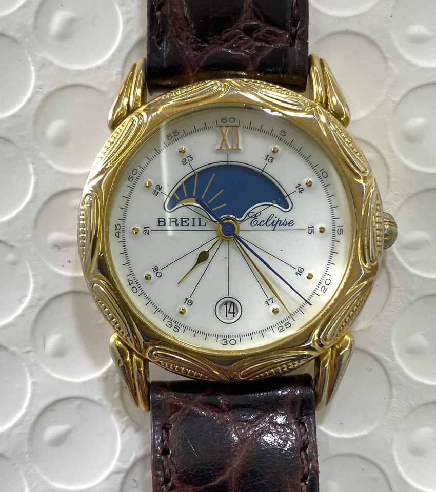Vintage Breil Eclipse Moon Phase Relógio Feminino Fabricado na Suíça Banhado a Ouro 30mm Data - Imagem 3 de 4