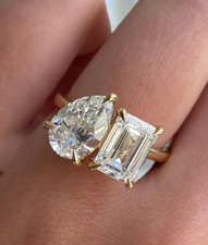 5ctw Pear & Emerald Real Moissanite Toe et moi Engagement Ring 14K Yellow Gold