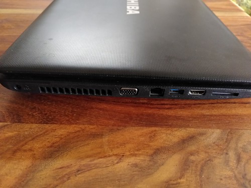 Toshiba Satellite Pro L770 | 17,3" | Intel i5 | 8 GB RAM | 120 GB SSD | GT 525M - Bild 4 von 7